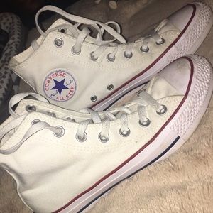 converse half size down